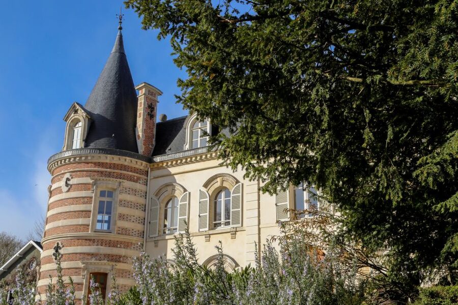 Epernay: Winery and Cellar Tour with Champagne Tasting - Epernay Winery Tour With Cellars and Champagne Tasting: How It Works on the Ground