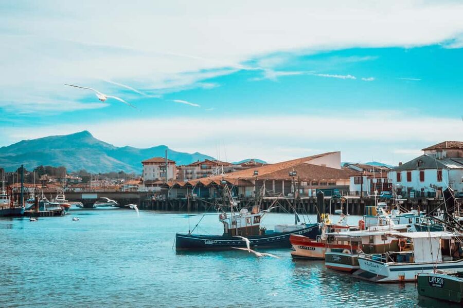 Excursion to the French Basque Country: Biarritz, Bayonne, and Saint-Jean-de-Luz - Transportation Comfort, Timing, and Footwear Reality Check