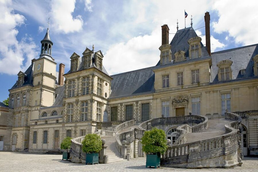 Fontainebleau & Vaux-le-Vicomte Châteaux Day Tour from Paris - Price and Value: Is $123 Worth It?