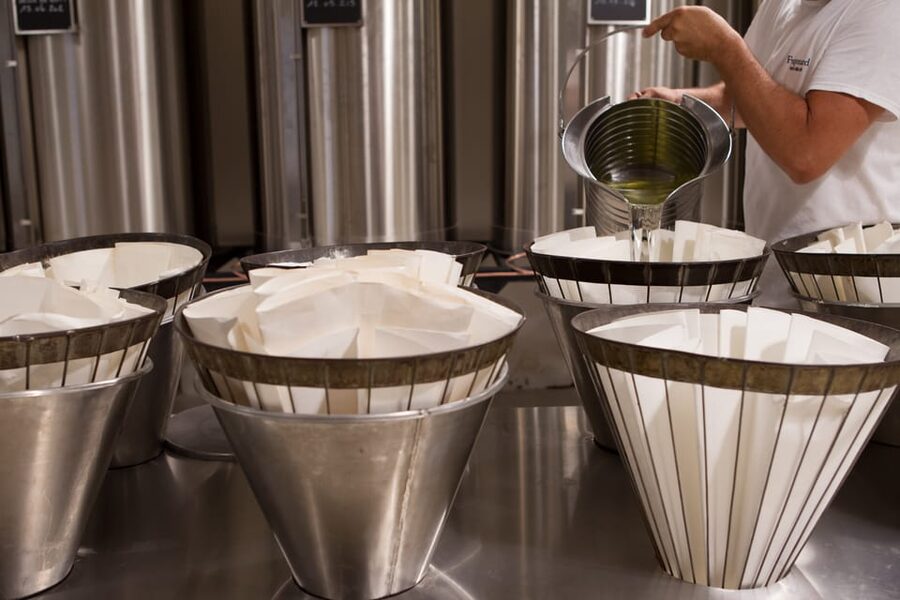 Fragonard Eze: Perfume Making Class and Factory Tour - Who should book this Fragonard class in Eze