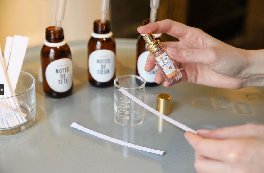 Fragonard Paris - Mini Perfume workshop - only in Spanish - Your mini perfume workshop: creating and customizing 12ml