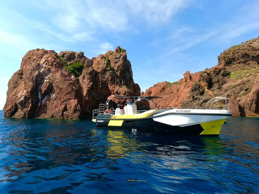 Fréjus : Esterel Calanques Cruise (Comfort Boat) + Swim Stop - Small Group Energy and the Crew in English and French