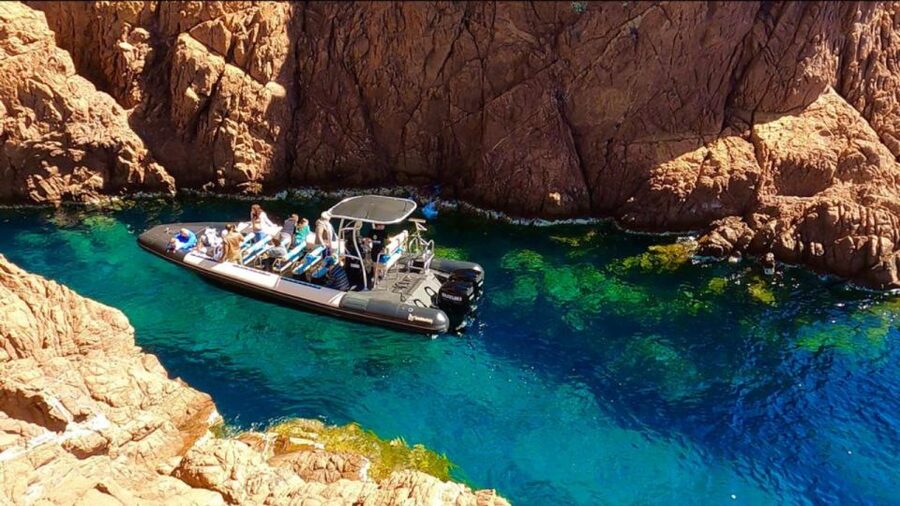 Fréjus: Estérel Calanques Speedboat Tour + Swim Stop - How to Photograph This Trip (Without Losing Time)