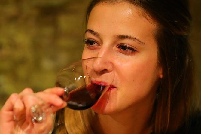 French Wine and Champagne Tasting in Paris - Your 5:00 pm start and the two-hour flow