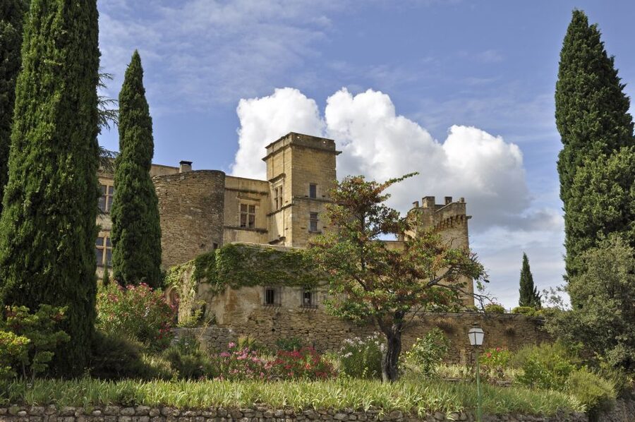 From Aix en Provence: Luberon Villages Full-Day Guided Tour - Riding Out of Aix: How the Day Gets You to the Right Places
