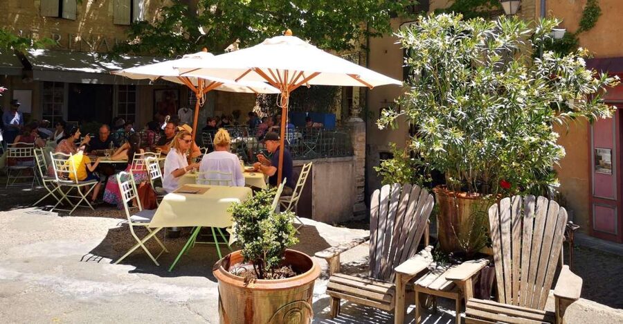 From Aix en Provence: Luberon Villages Full-Day Guided Tour - Gordes Calades: The Photo and the Walk Combo