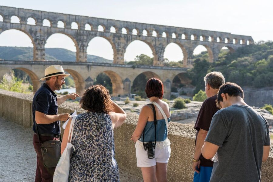 From Avignon: All Provence in one Day - A Provençal “greatest hits” loop starting in Avignon