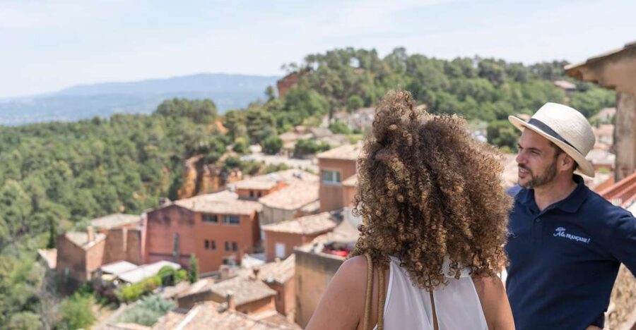 From Avignon: All Provence in one Day - Roussillon ochre village and the Thursday market bonus