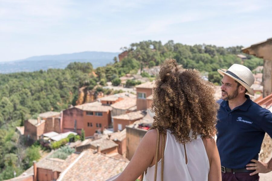 From Avignon: Half-Day Lavender Tour of Luberon - Roussillon: ochre color and 45 minutes that go fast