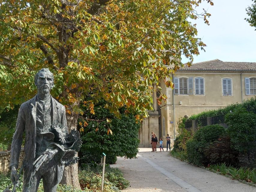 From Avignon: In the Footsteps of Van Gogh in Provence - When Arles has a market, it adds local flavor fast