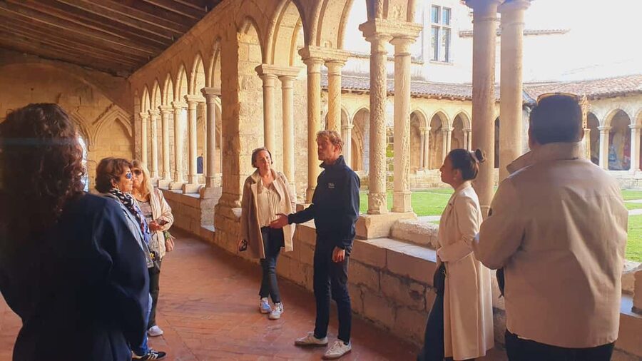 From Bordeaux: Half-Day Saint-Émilion Tour and Wine Tasting - Meeting at Olala Bordeaux and the Van Ride You Actually Need