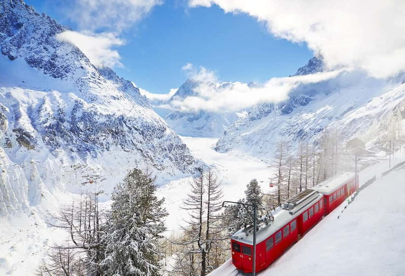 From Geneva: Independent Day to Chamonix Mont-Blanc - Aiguille du Midi: Europe’s highest cable car ride and the 12,605-foot view