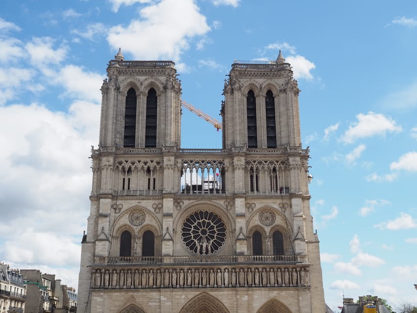 From Le Havre: Paris with River Cruise Shore Excursion - Seining past traffic on a 1-hour cruise with audio