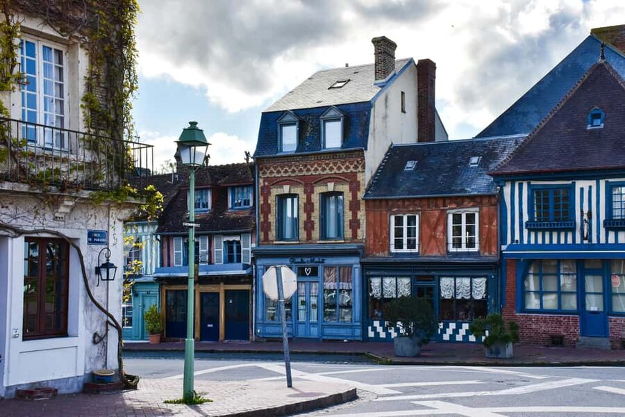 From Le Havre: Seaside Charms Honfleur and Deauville - Why this Honfleur and Deauville day makes sense from Le Havre