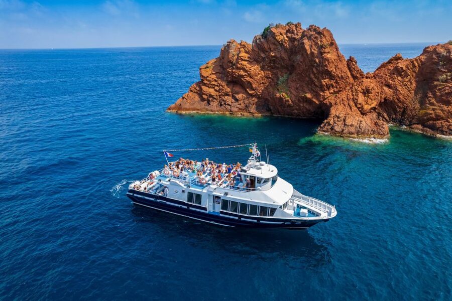 From Mandelieu: Corniche d'Or Sightseeing Cruise with Guide - Key highlights to look for on the Corniche d’Or cruise