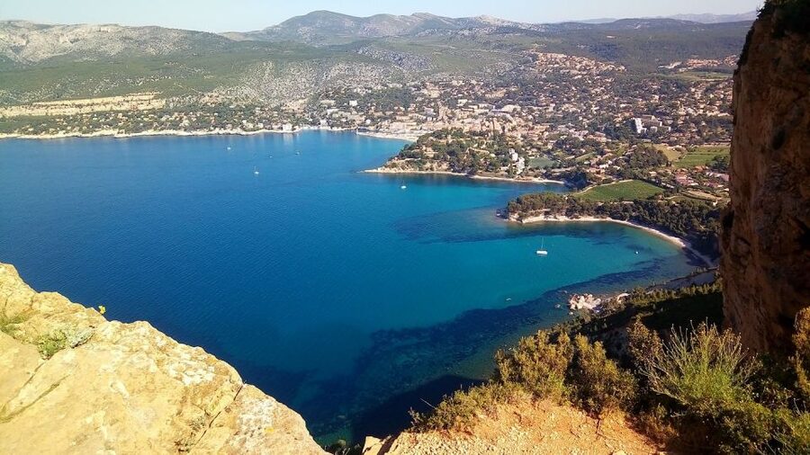 From Marseille Cruise Port : Marseille and Cassis Tour - Cape Canaille photo stop: plan for 15 minutes and show up ready
