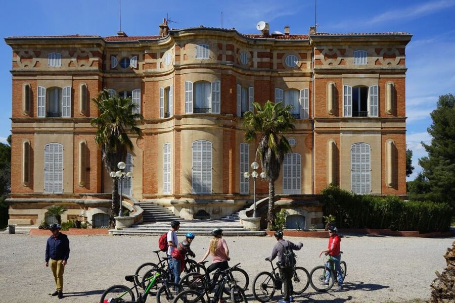 From Marseille: Guided E-Bike Tour to Calanque de Sormiou - What to pack so the ride feels fun, not fussy