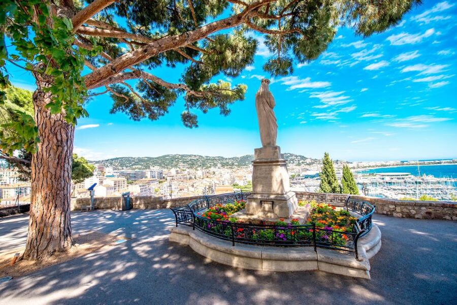 From Nice: Cannes, Antibes & St Paul de Vence Half-Day Tour - Antibes: old town charm, traditional markets, and Port Vauban yachts