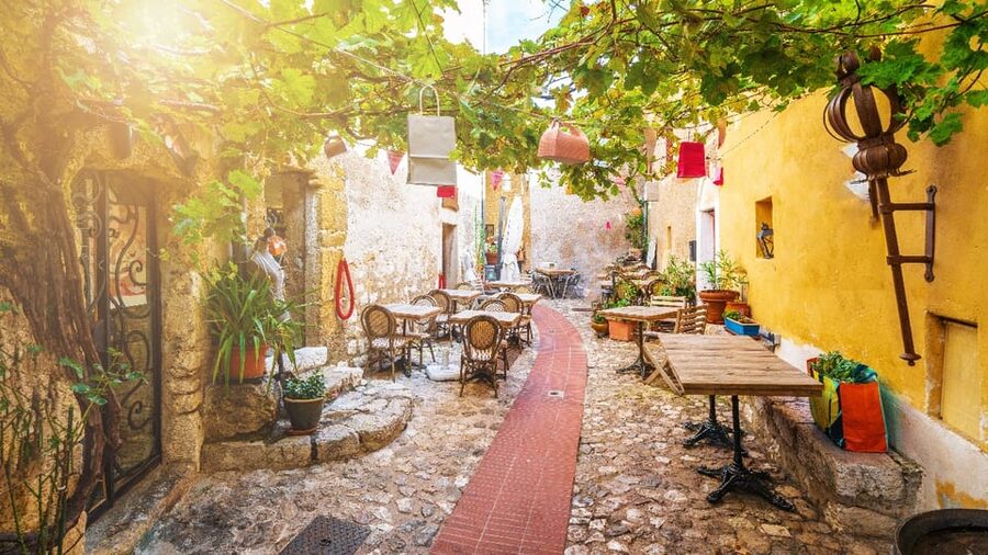 From Nice: Eze, Monaco & Monte Carlo Half-Day Tour - Monaco in one hour: palace area, St. Nicolas’ Cathedral, and walking room