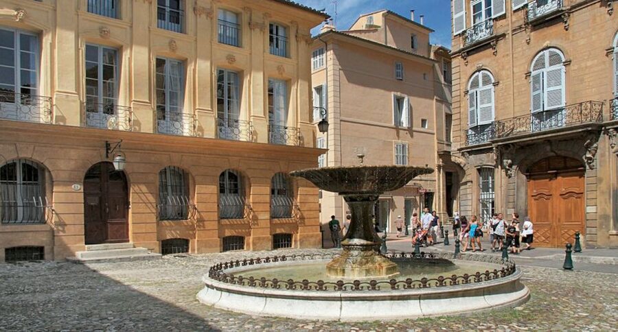 From Nice: Full-Day Provence and Lavender Tour - Key things you will notice