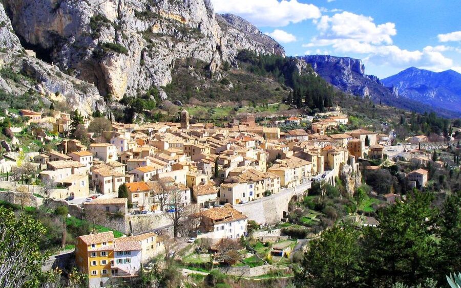 From Nice: Gorges du Verdon Guided Tour - Tour Price and What $163 Actually Buys You