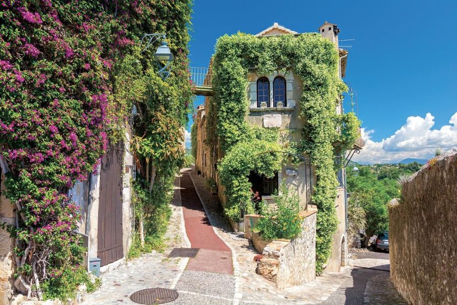 From Nice : Gourdon, St-Paul de Vence, Tourettes & Grasse - Price and what you get for $100 per person