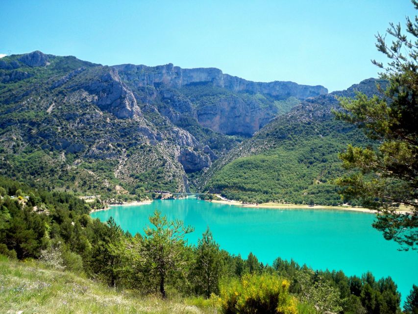 From Nice: Verdon Gorge Full-Day Tour - From Nice to Castellane: the long road that sets the mood