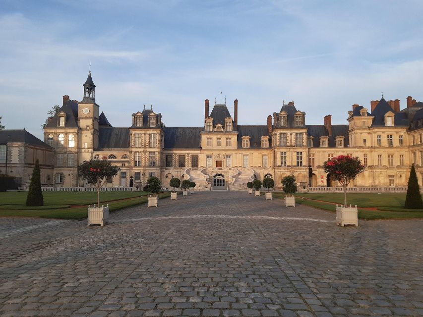 From Paris: Fontainebleau & Vaux-le-Vicomte Private Tour - Key points that make this tour a smart pick