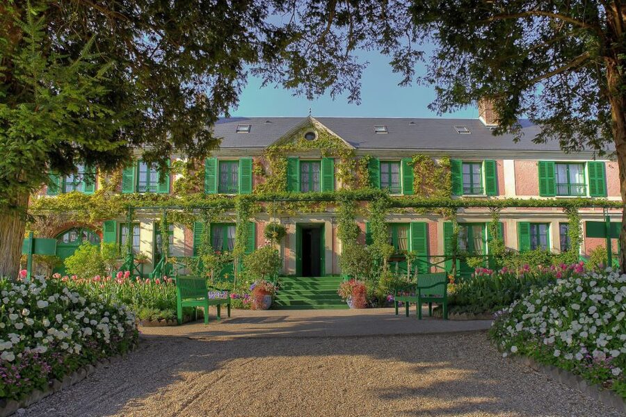 From Paris: Giverny and Versailles Private Full-Day Trip - Key takeaways before you go