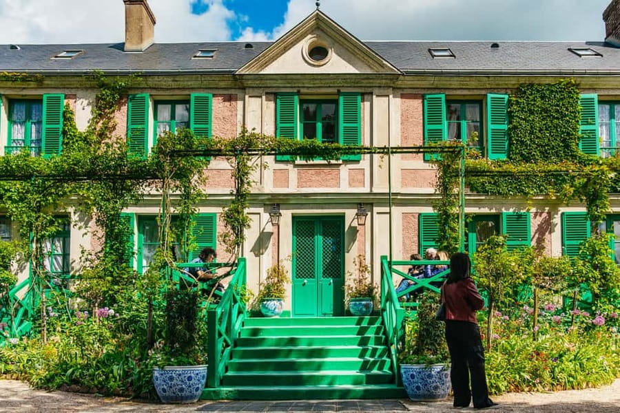 From Paris: Giverny, Monet’s Home & Gardens Half-Day Trip - Fondation Claude Monet: where to start before the crowds hit