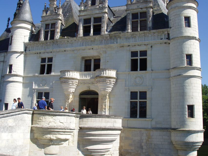 From Paris: Loire Valley Castles Full-Day Tour with Lunch - Who this Loire Valley castles day suits best