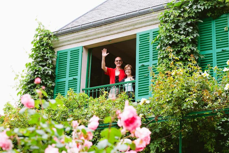 From Paris: Monet Garden & Giverny Bike Tour and Picnic Stop - Normandy wheat fields, then a bike day with art built in