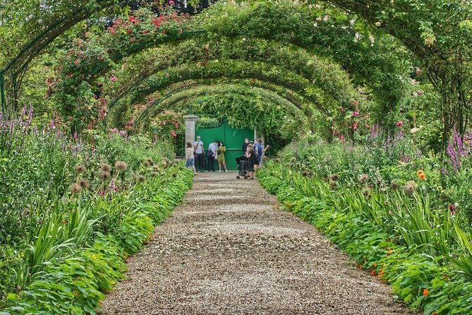 From Paris: Monet Gardens & Giverny Bike Tour with Picnic Stop - Key Things I’d Pay Attention To