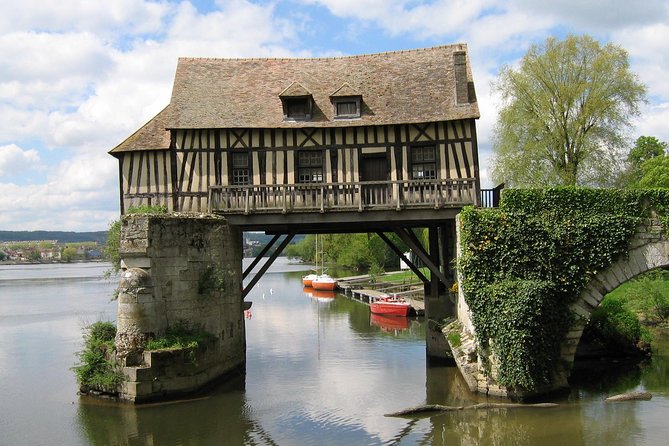 From Paris: Monet Gardens & Giverny Bike Tour with Picnic Stop - Meeting Up at Rue Edgar Faure and Getting Your Bike Sorted