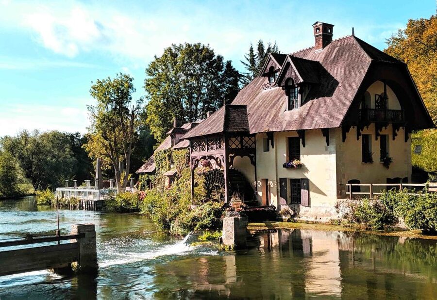 From Paris: Monet Impressionism Tour to Giverny by Minibus - Who this Monet minibus tour is best for