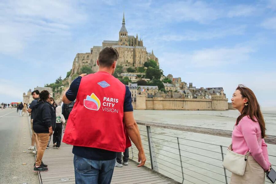 From Paris: Mont Saint-Michel Tour with Hotel Pickup Service - Key things to know before you go
