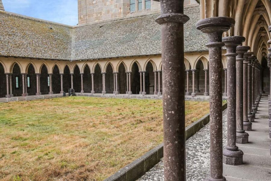 From Paris: Mont Saint-Michel Tour with Hotel Pickup Service - Timing reality: when crowds and traffic can steal your comfort