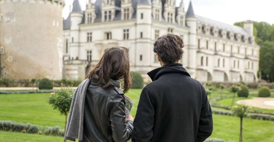 From Paris: Mont St Michel and Loire Valley 2 Day Tour - The Angers overnight: why this break improves day two