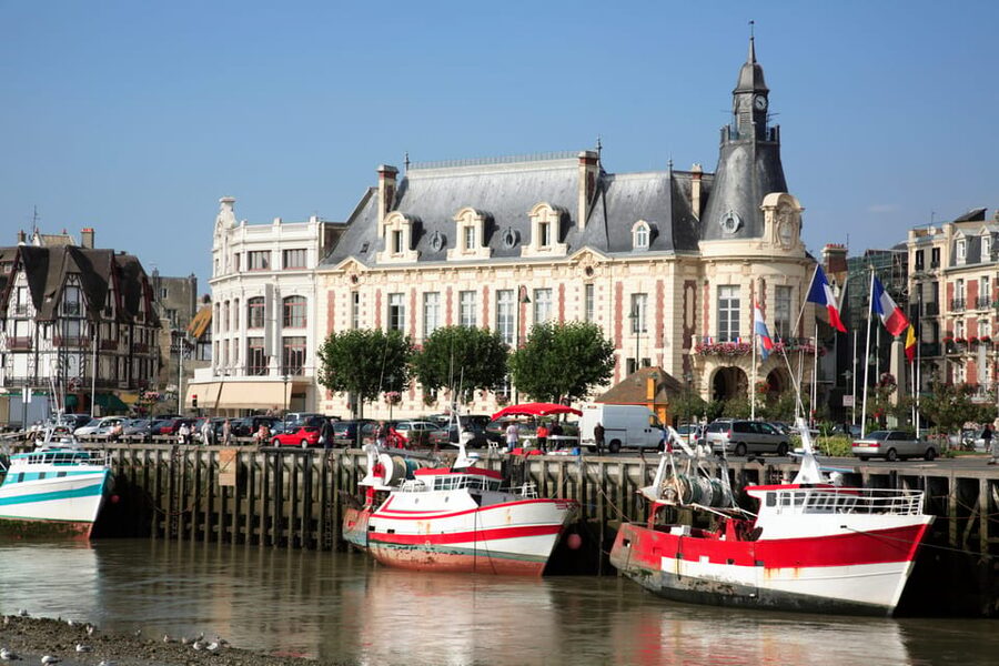 From Paris: Normandy D-Day Beaches Day Trip with Lunch - Price and value: Is $222 worth it for a day trip?