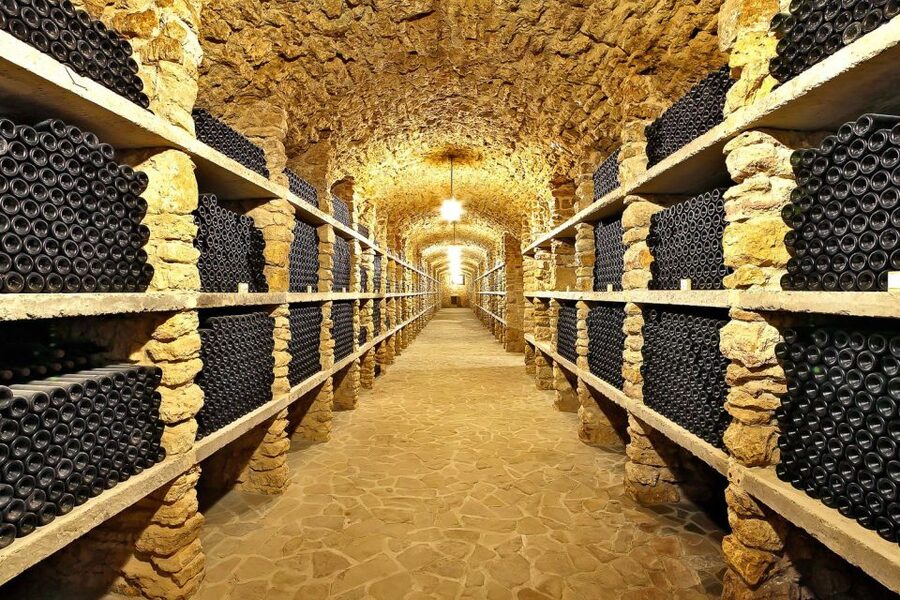 From Paris: Small-Group Champagne Day Trip with Six Tastings - Hautvillers Abbey and Dom Pérignon: a quick stop with big symbolism