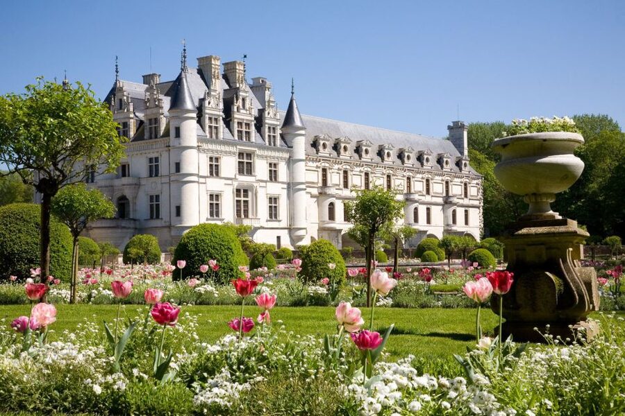 From Paris: Small-Group Loire Valley Castles Full-Day Tour - Price and value: what $288 buys you, and what it doesn’t