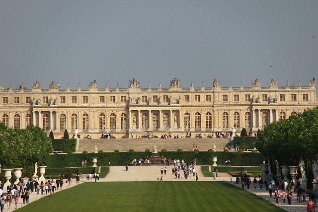 From Paris: Versailles Full-Day Guided Tour with Lunch - Getting from central Paris to Versailles, without turning it into a half-day