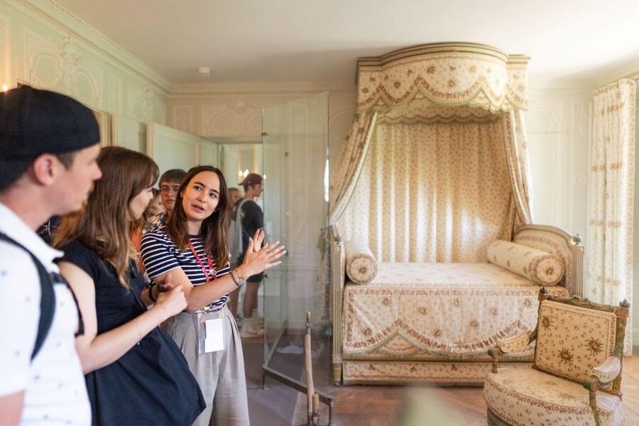 From Paris: Versailles Full-Day Trip by Train - Skip-the-line palace entry and the Hall of Mirrors payoff