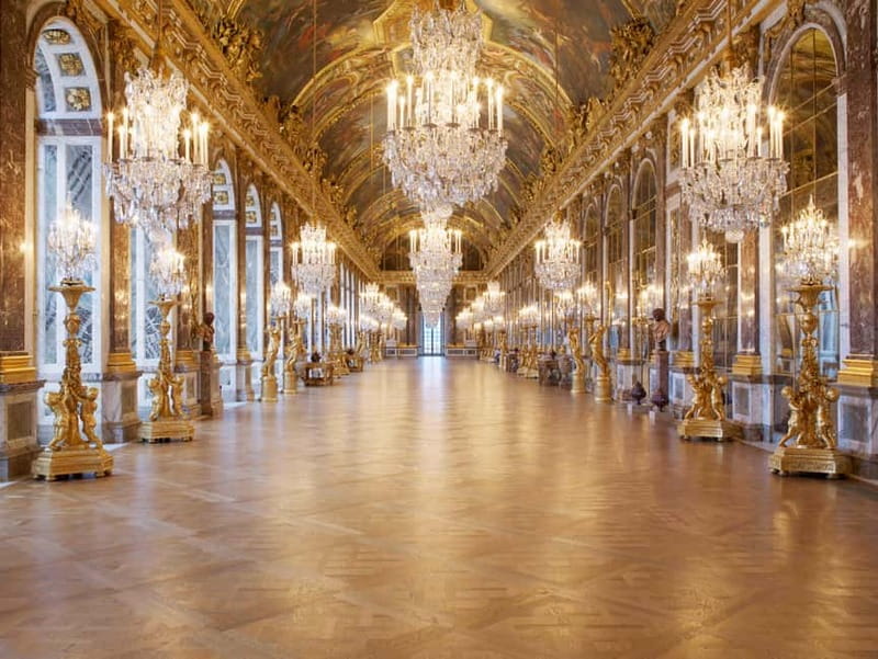 From Paris: Versailles Palace and Gardens with Transfer - Skip-the-line palace entry, then self-guided touring with the Versailles app