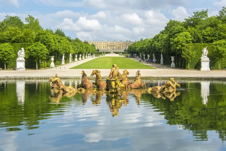 From Paris: Versailles Palace Self Guided & Gardens tickets - Gardens time and the Musical Garden or Fountain Show choices