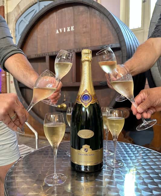 From Reims: Champagne Day Trip to 3 Family Domains & Lunch - Getting started at Reims station without the headache