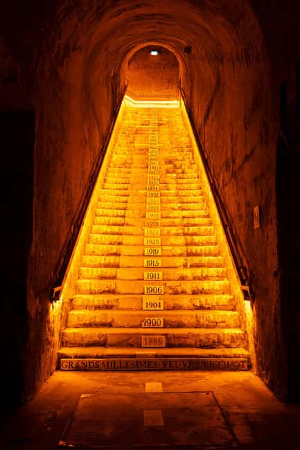 From Reims: Day Trip to Veuve Clicquot Family Grower & Lunch - Reims morning pickup, then Champagne mode