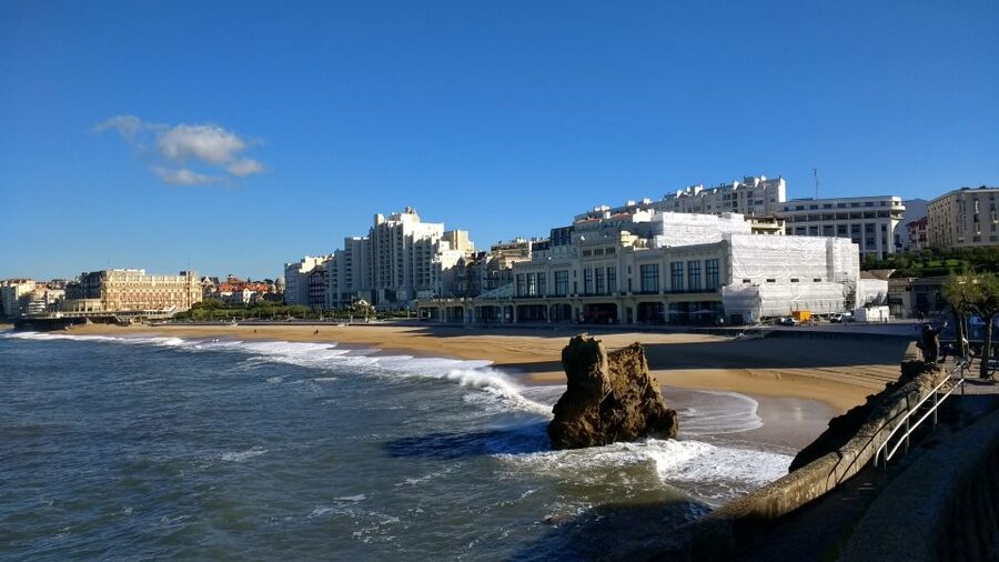 From San Sebastian or Bilbao: Biarritz and French Coast Tour - Biarritz: Belle Époque Streets, Royal-Era Details, and Surfer Views