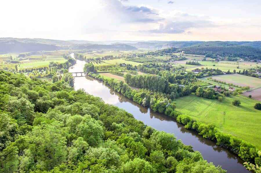 From Sarlat: Beynac & Domme Tour & Dordogne Boat Ride - La Roque-Gageac: the Dordogne gabarre ride for castle views without the crowds