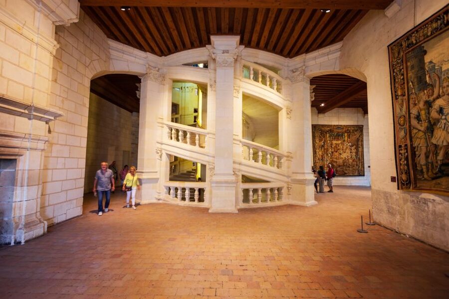 From Tours: Chenonceau and Chambord Castles Guided Tour - Key things I’d circle before you book